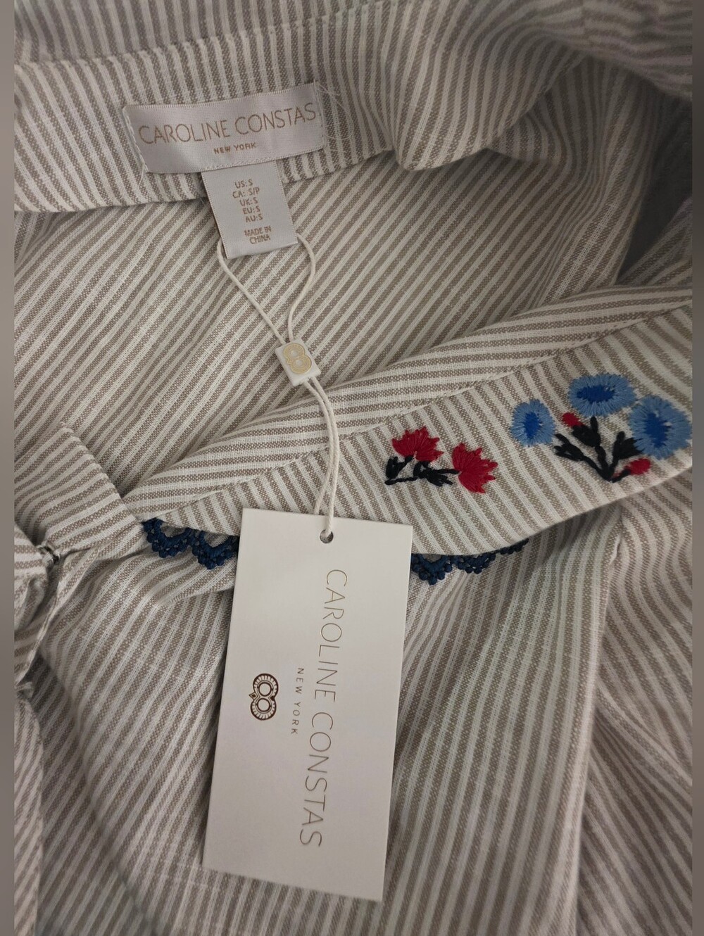 Caroline Constas Embroidered Cream Blouse with Navy Trim - Picture 4 of 6